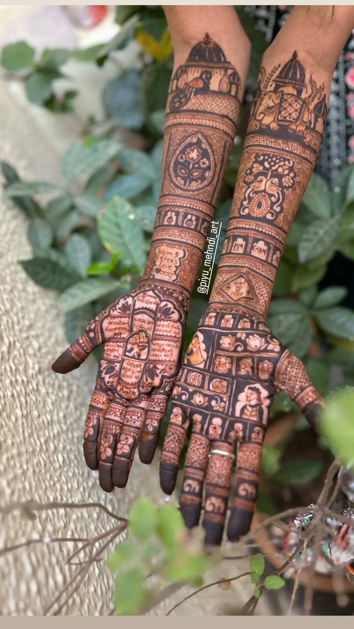 Bridal mehndi design by Shiva Mehndi Art
