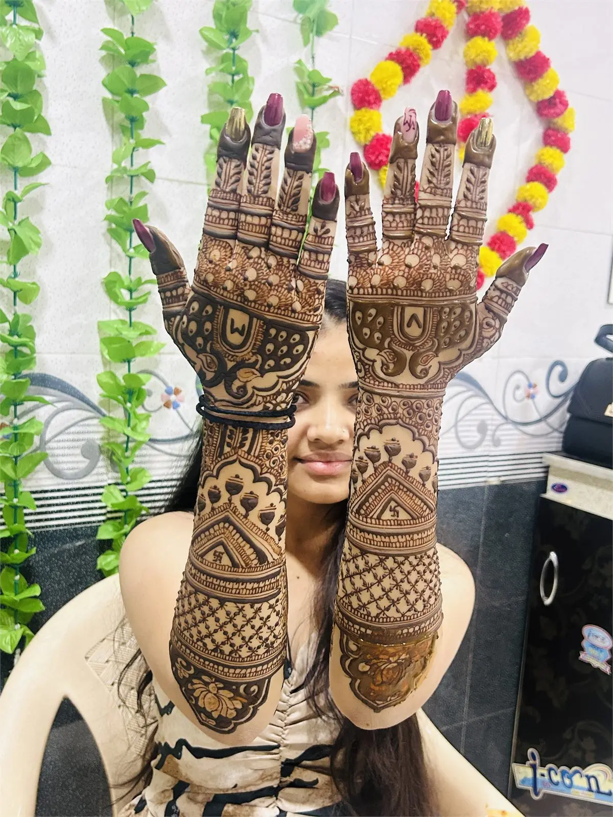 Bridal mehndi design by Shiva Mehndi Art