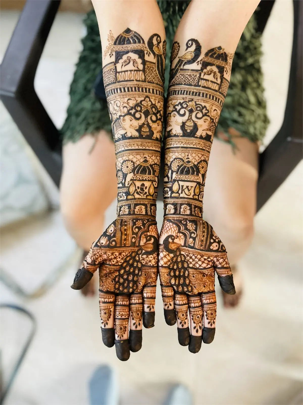 Bridal mehndi design by Shiva Mehndi Art