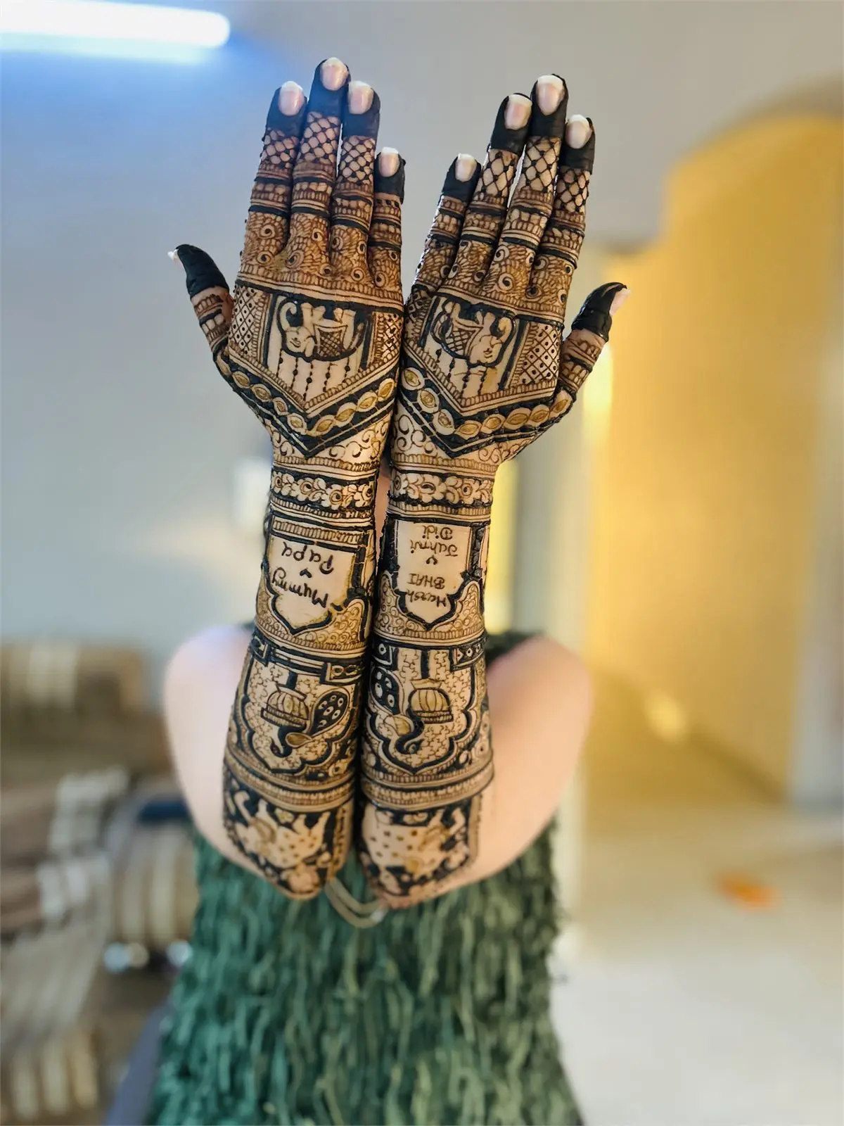 Bridal mehndi design by Shiva Mehndi Art