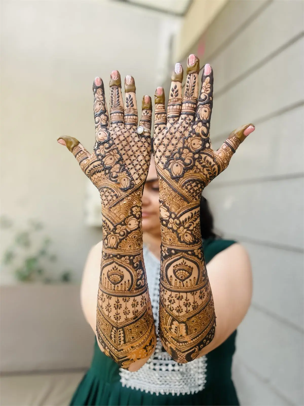 Bridal mehndi design by Shiva Mehndi Art